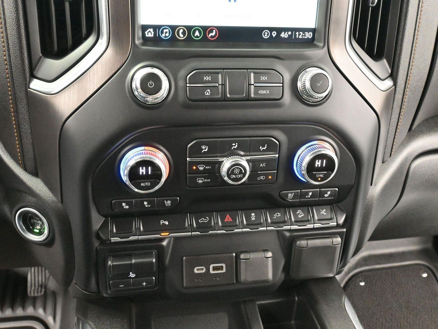Used 2022 Summit White GMC AT4 image 25