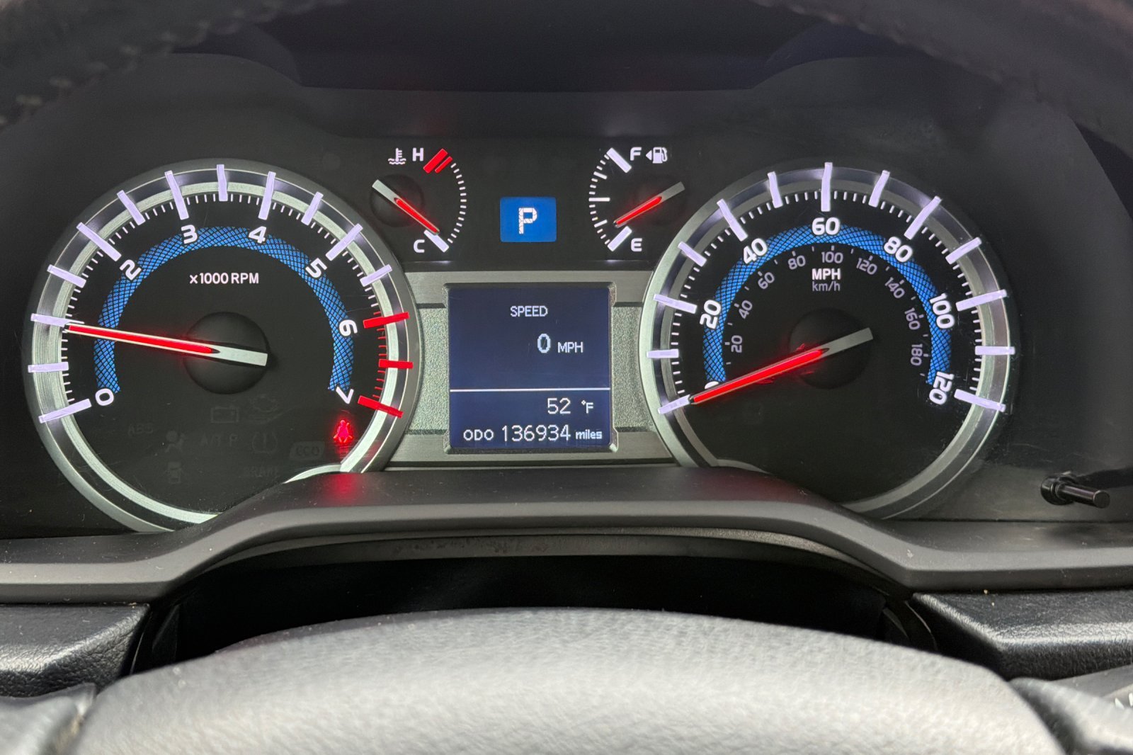 Used 2017 Silver Toyota SR5 image 21