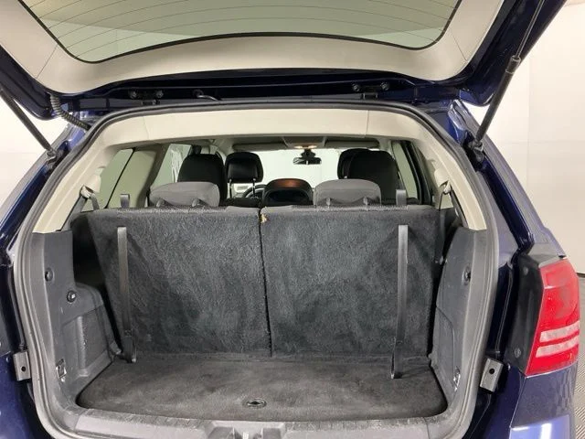 Used 2018 Blue Dodge SE image 25