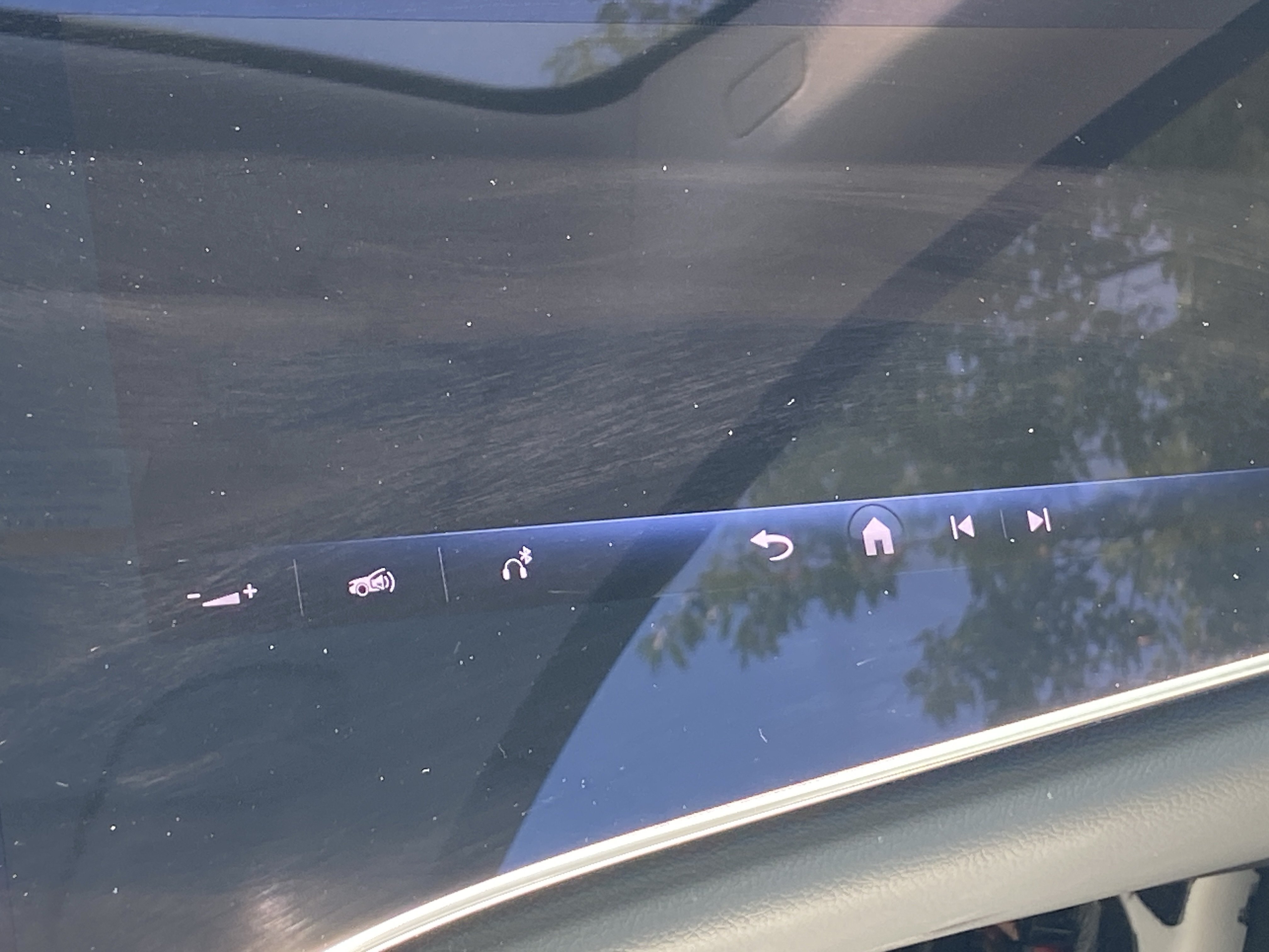 Certified Used 2025 Polar White Mercedes-Benz E 450 image 26
