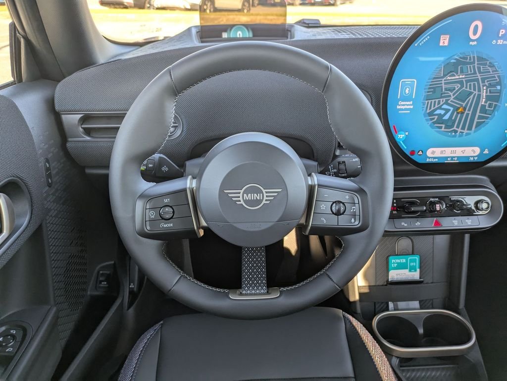 New 2026 Blue Metallic MINI Signature Plus image 14