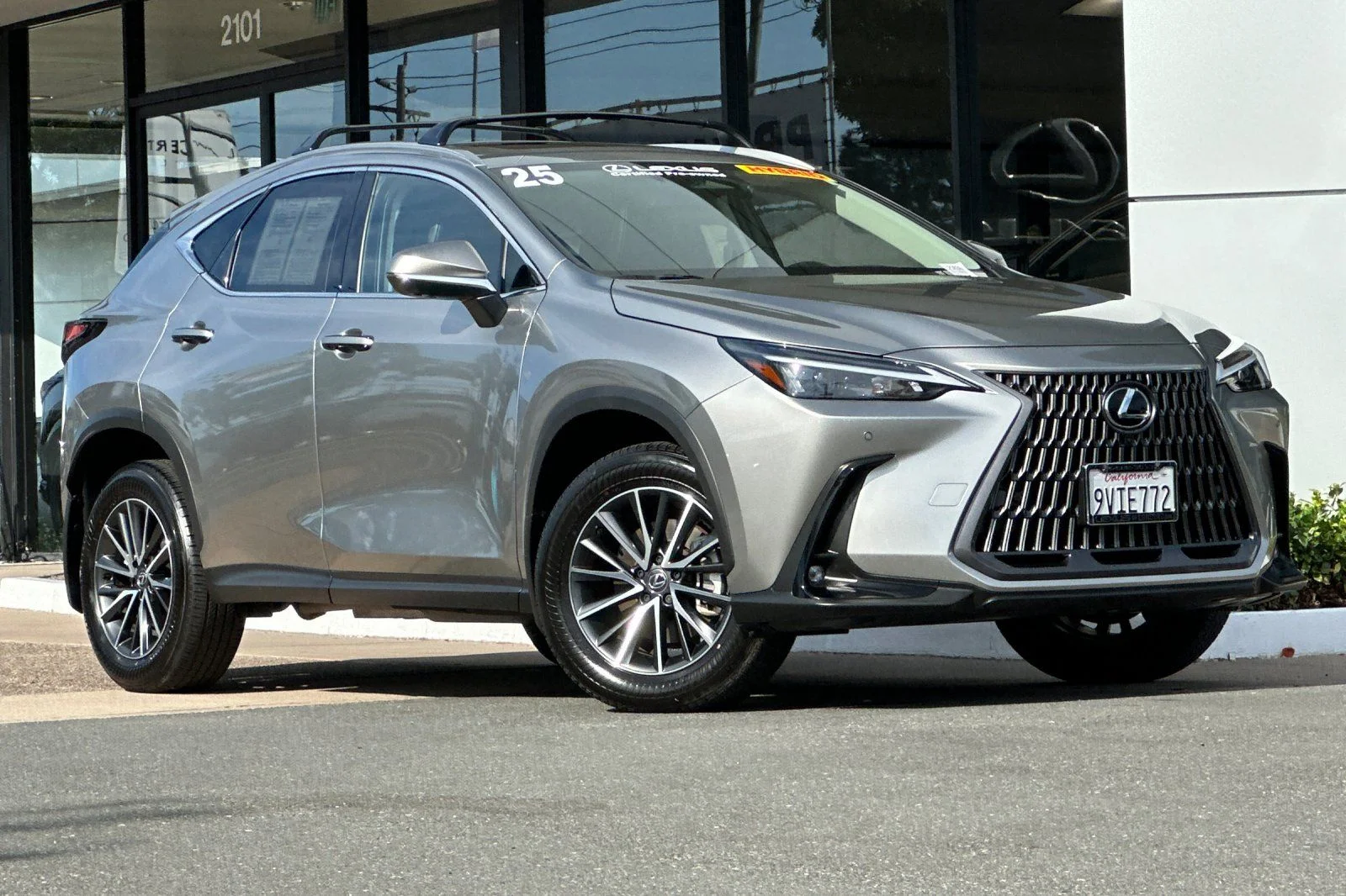 Certified Used 2025 ATOMIC SILVER Lexus 350h Premium image 2