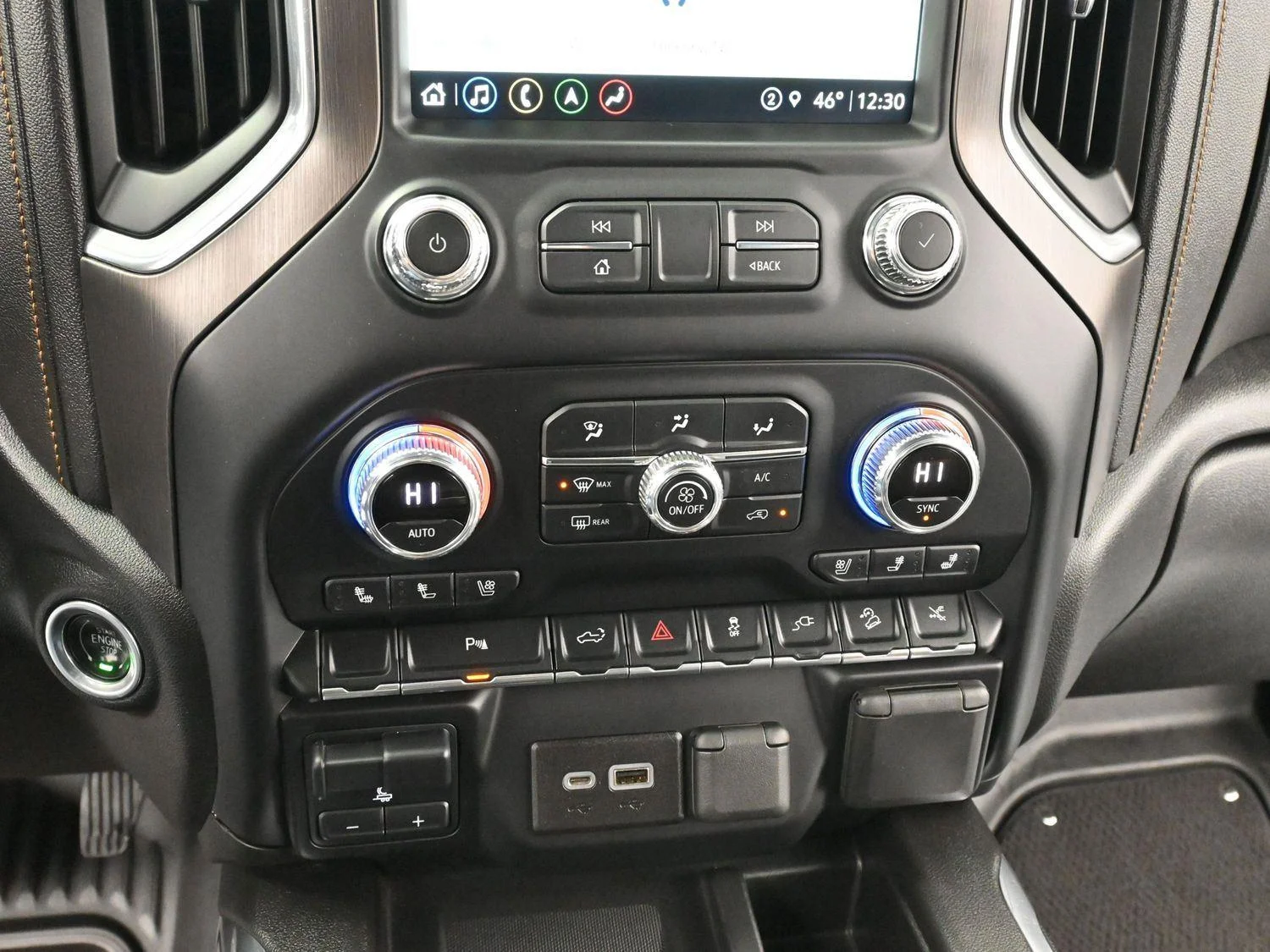 Used 2022 Summit White GMC AT4 image 25