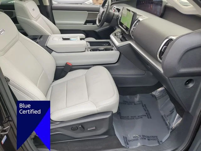 Used 2025 Black Ford Platinum image 38