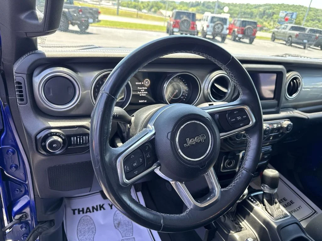 Used 2019 Blue Jeep Unlimited Sahara image 14