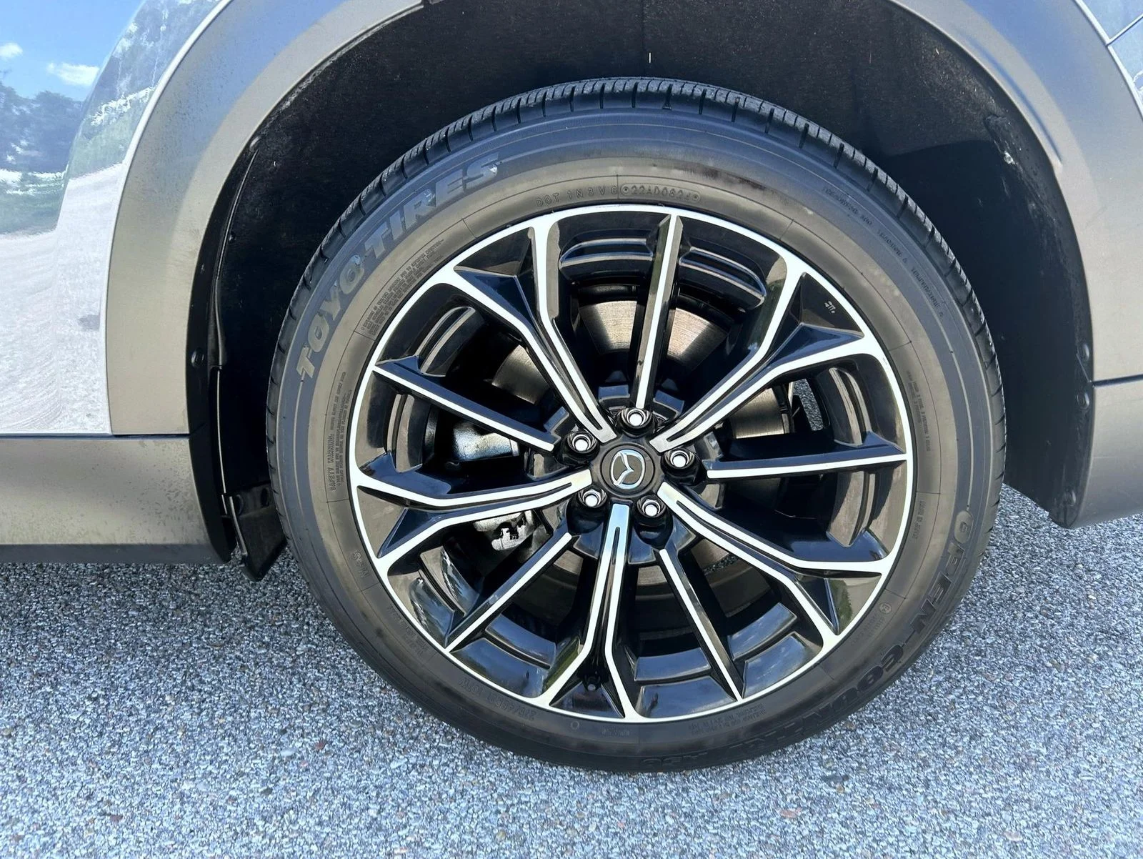 Used 2025 Gray Mazda Premium image 22