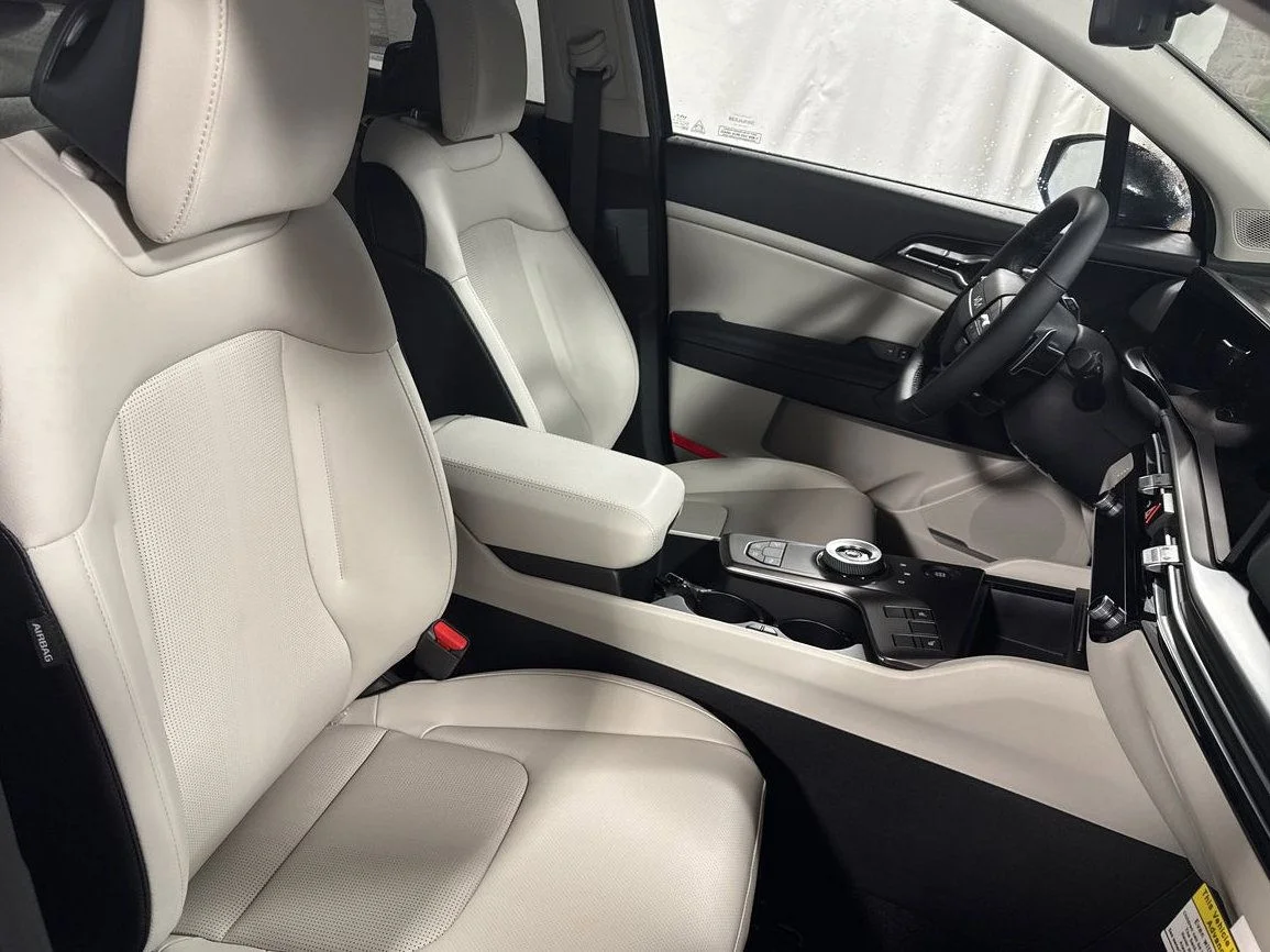 New 2026 Heritage Blue Kia EX image 28
