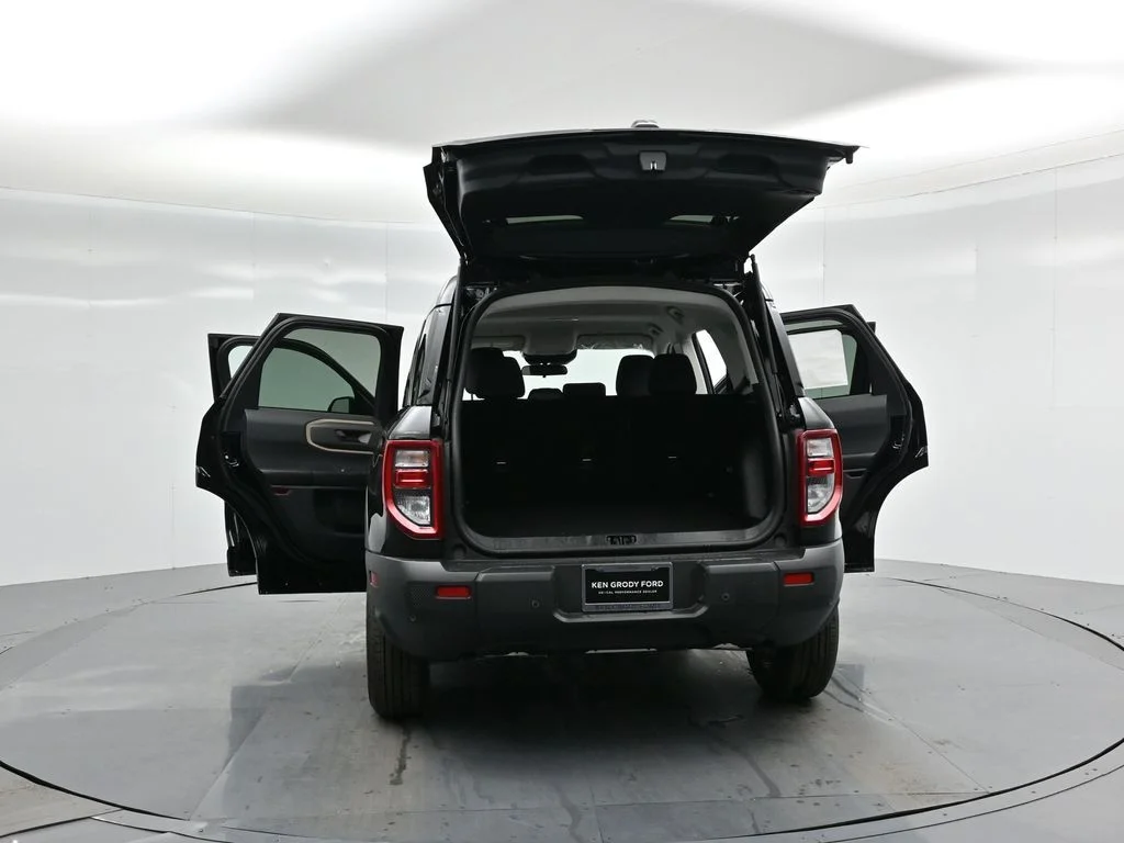 New 2025 Black Ford Big Bend image 29