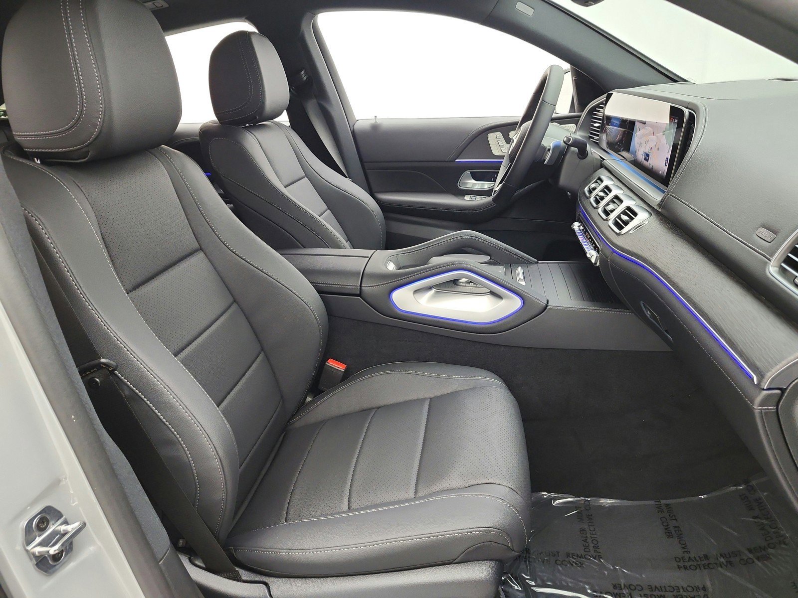 New 2026 MANUFAKTUR Alpine Grey Mercedes-Benz GLE 450 4MATIC® Coupe image 43