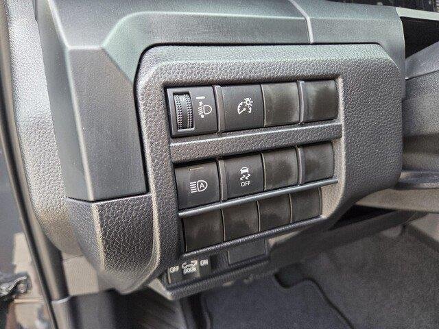 Used 2026 Underground Toyota SR image 13
