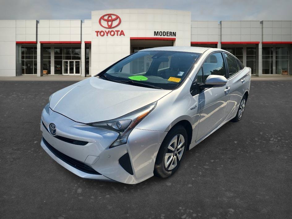 Used 2018 Classic Silver Metallic Toyota Two image 1