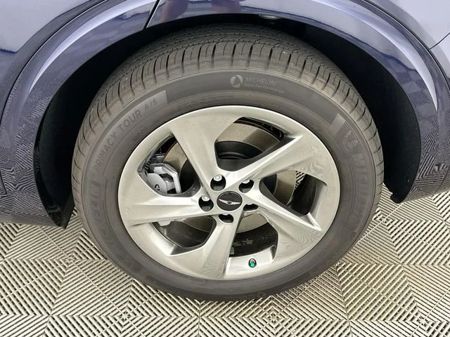 New 2026 Genesis GV70 2.5T Select