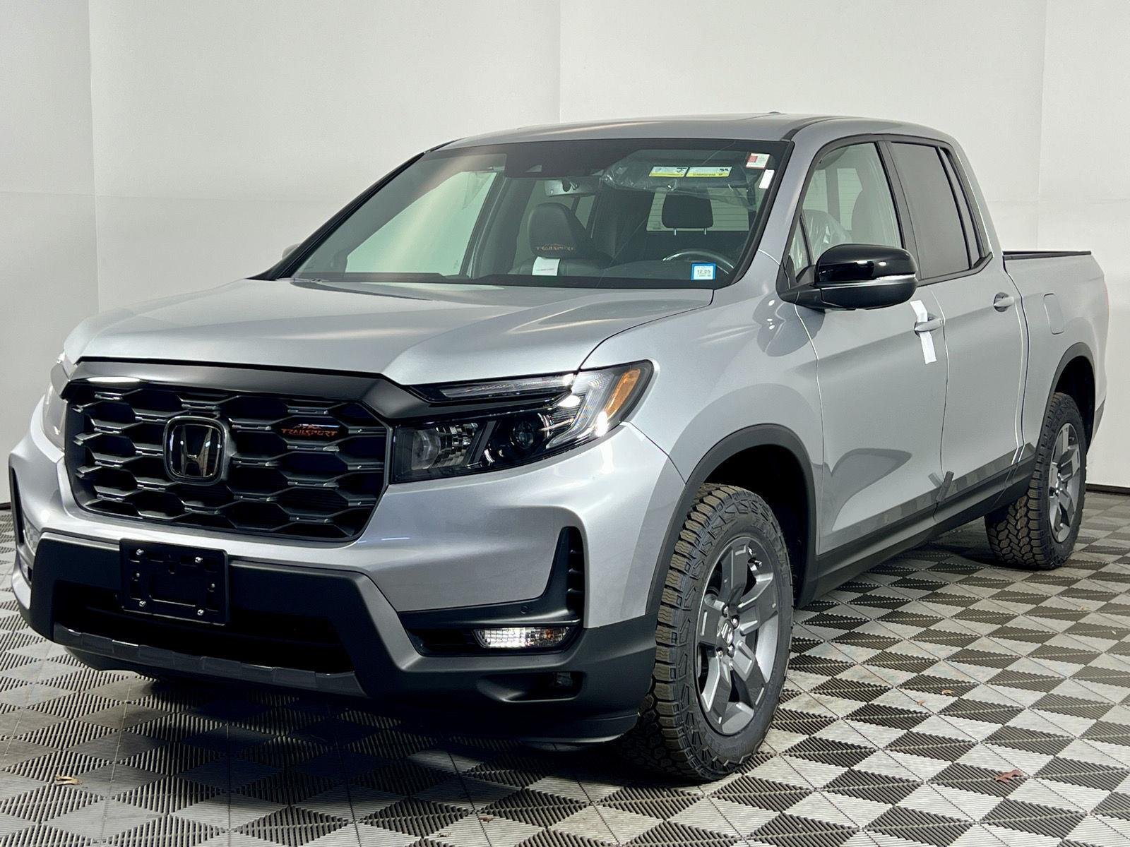 New 2026 Solar Silver Metallic Honda TrailSport image 3