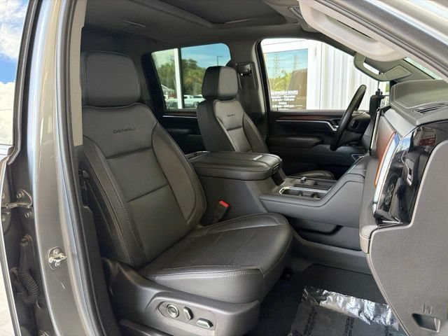 Used 2025 Sterling Metallic GMC Denali image 25