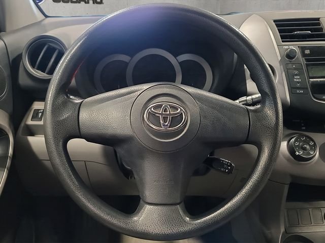 Used 2008 Classic Silver Metallic Toyota Base image 22