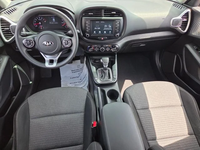 Used 2021 Orange Kia S image 9