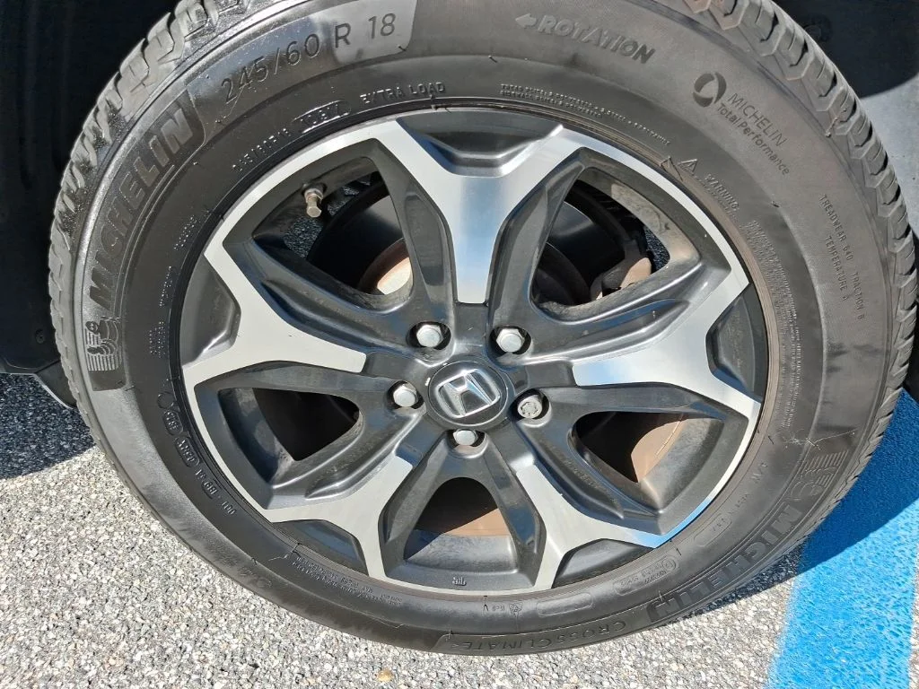 Used 2019  Honda Black Edition image 16