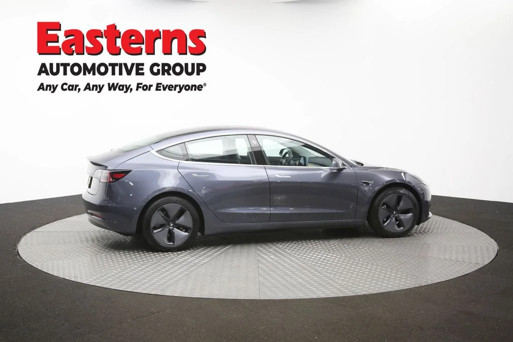 Used 2018 Gray Tesla Long Range image 40