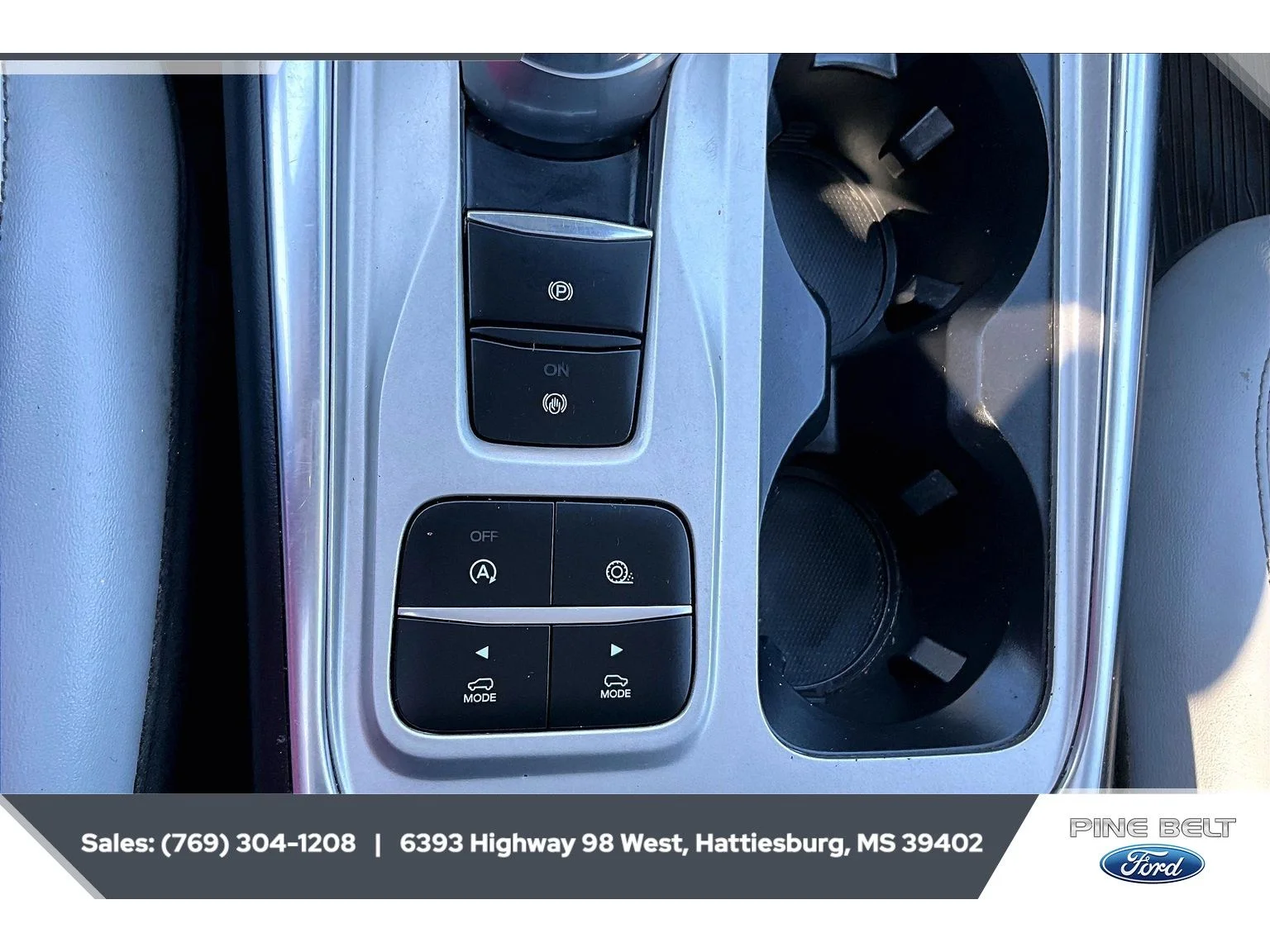 Used 2021 Agate Black Metallic Ford XLT image 23