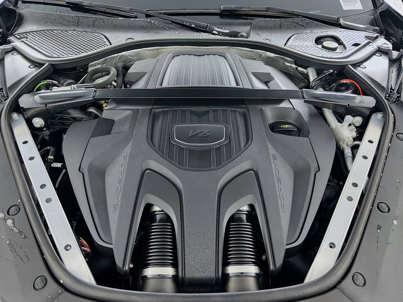 2026 Porsche Panamera 4 E-Hybrid - Photo 32