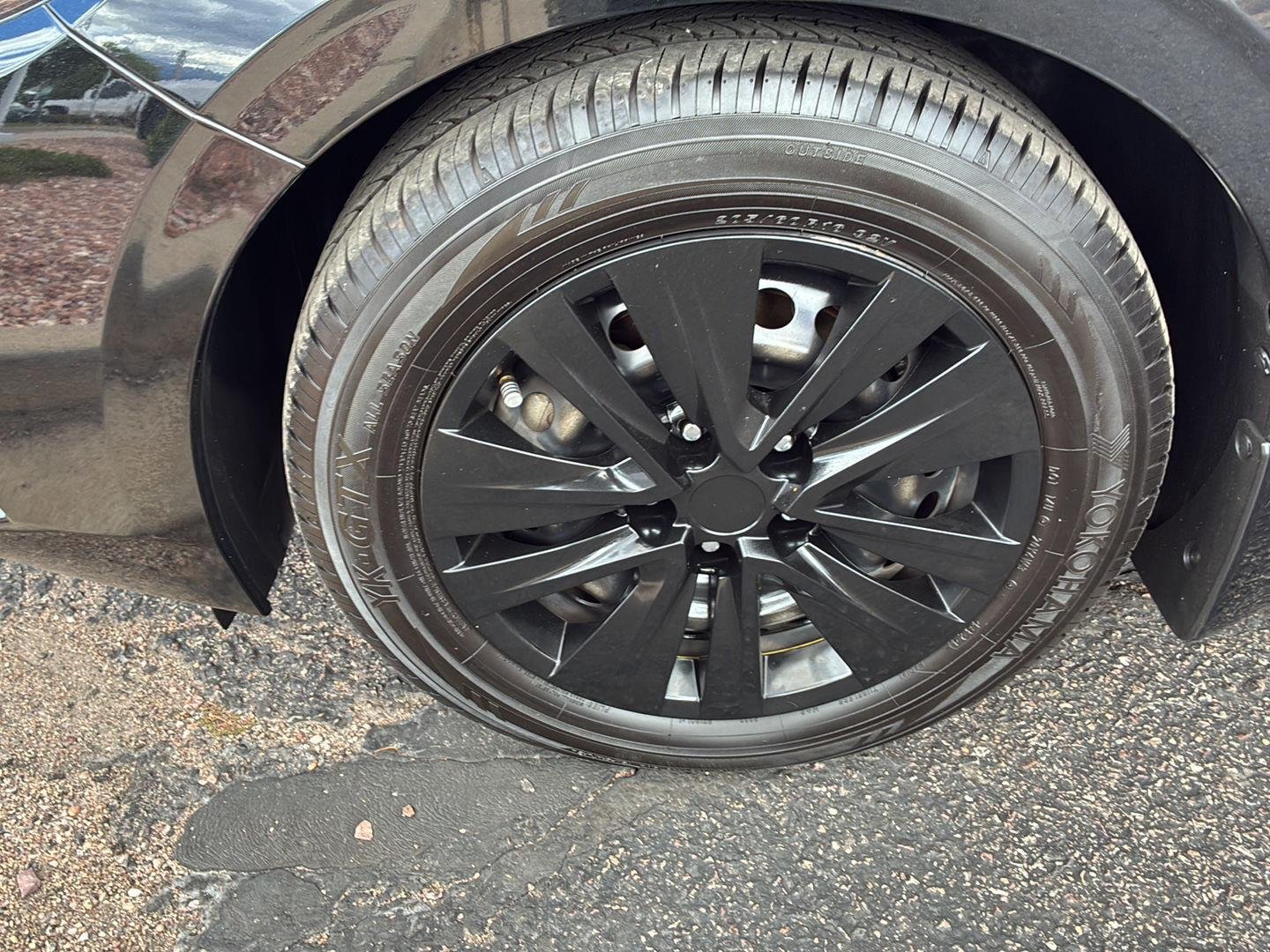 Used 2023 Super Black Nissan S image 20