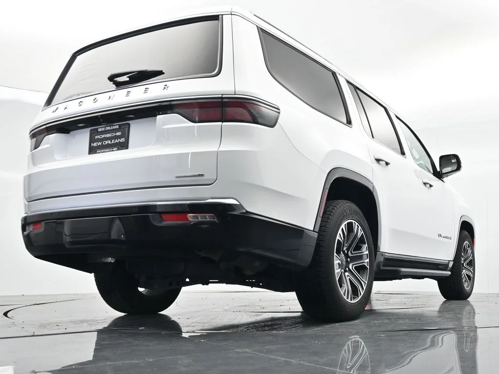 Used 2024 White Jeep Series II image 24