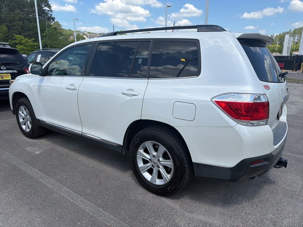 Used 2011 Toyota Highlander SE with VIN 5TDZK3EH4BS033696 for sale in Hoover, AL