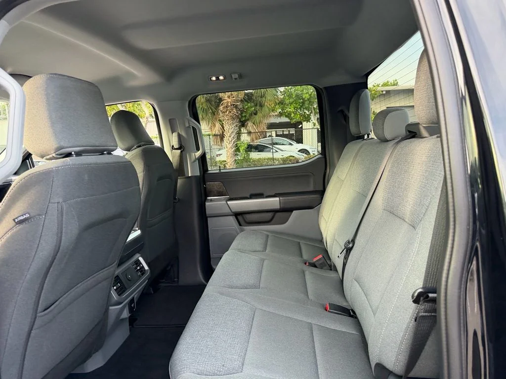 Used 2025 Black Metallic Ford XLT image 13