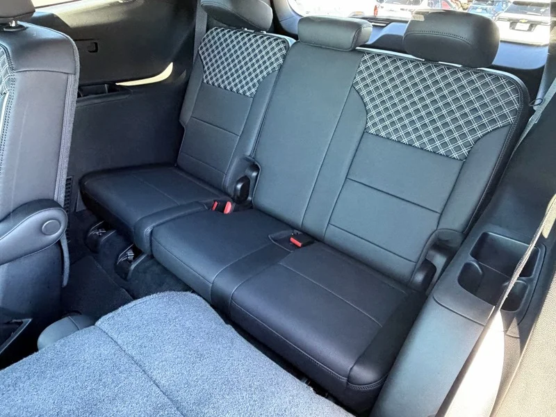 Used 2024 Downpour Metallic GMC Denali image 20