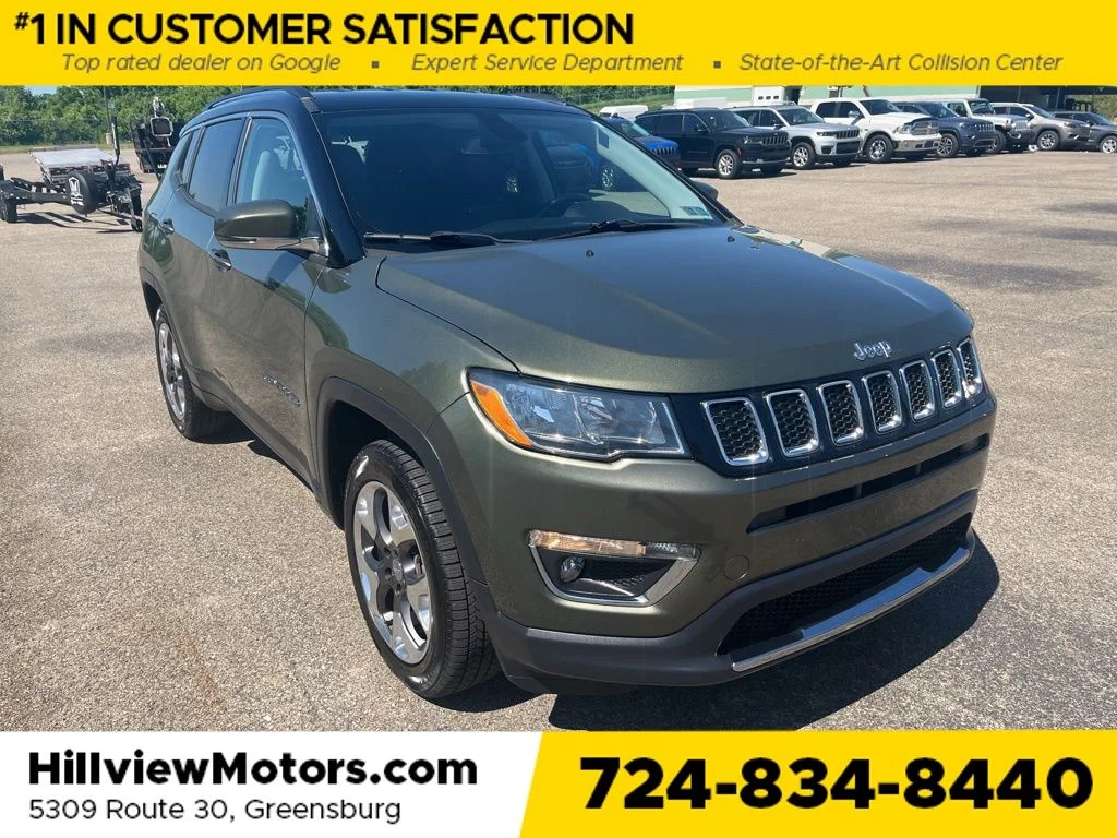 Used 2019 Olive Green Pearlcoat Jeep Limited image 9