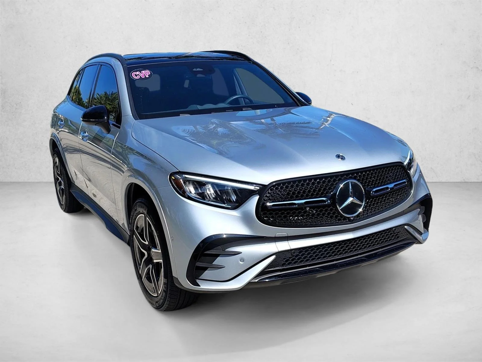 Used 2026 Cirrus Silver Metallic Mercedes-Benz GLC 300 image 3