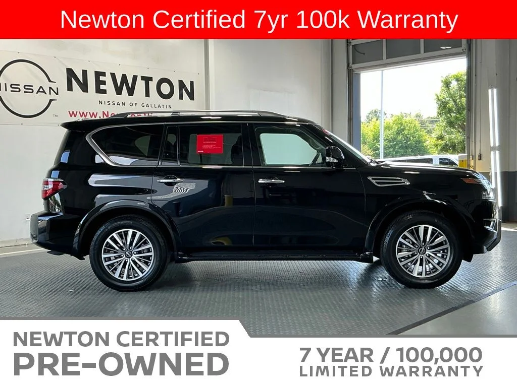 Certified Used 2023 Super Black Nissan SL image 4