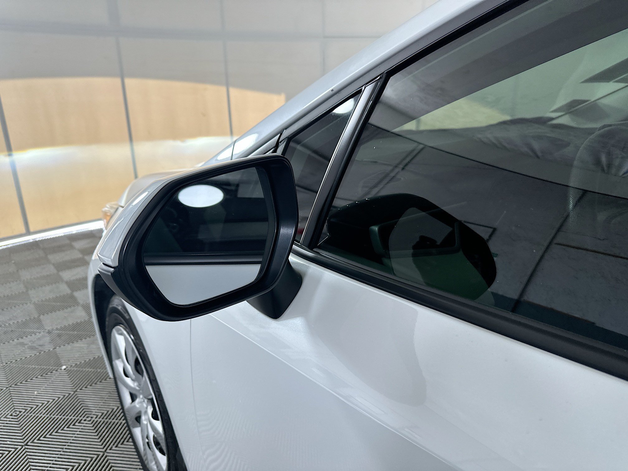 Certified Used 2025 Pearl Toyota LE image 10