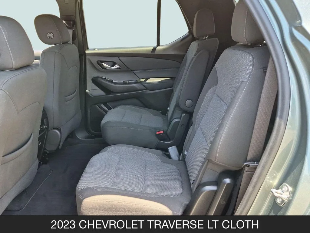 Used 2023 Green Chevrolet LT image 16