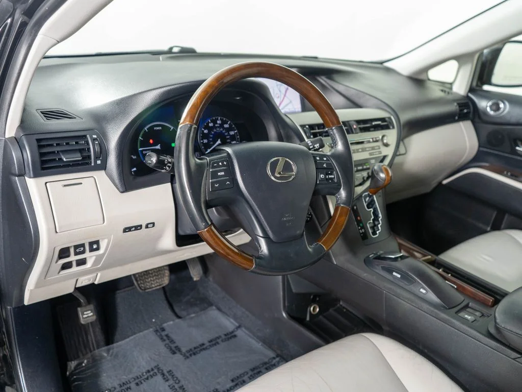 Used 2012 Black Lexus 450h image 14
