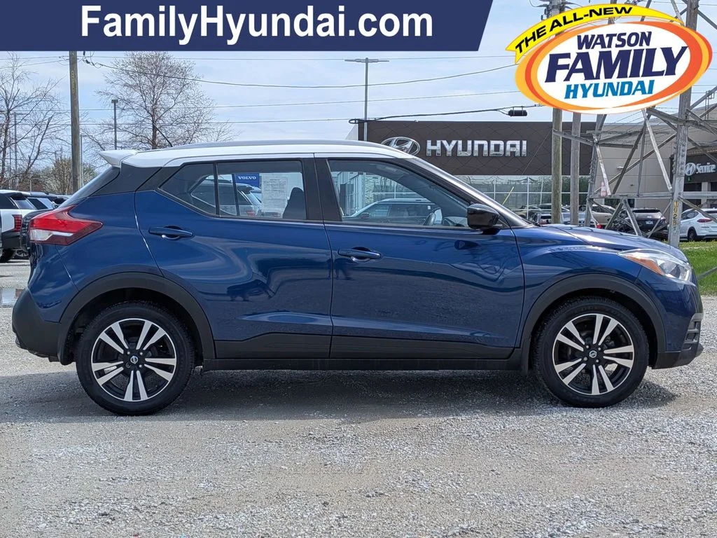 Used 2018 Nissan Kicks SV with VIN 3N1CP5CU6JL527682 for sale in Tinley Park, IL