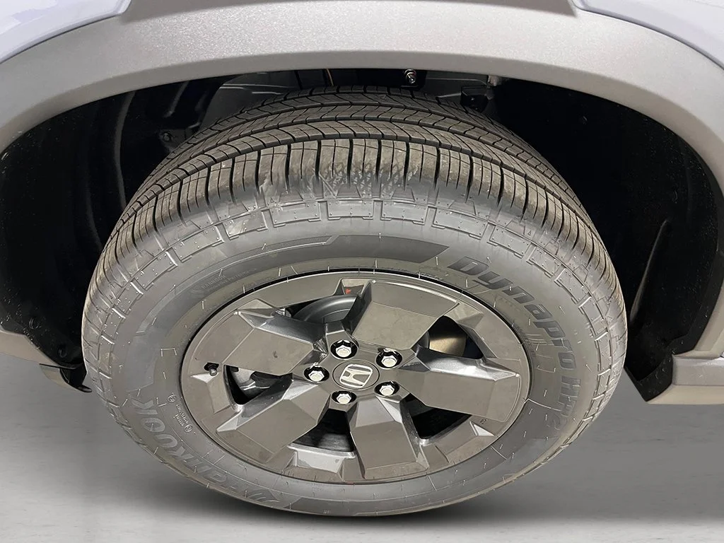 New 2026 Sonic Gray Pearl Honda RTL Towing image 10