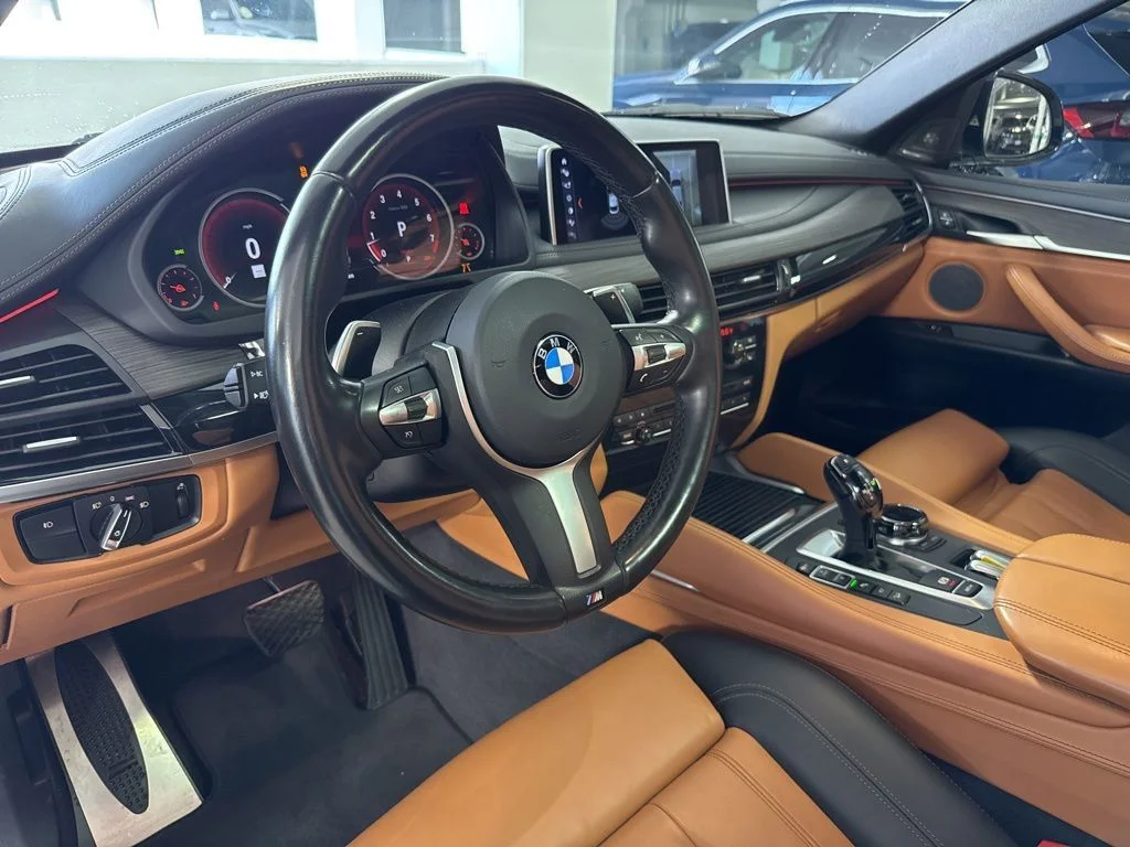 Used 2018 Alpine White BMW xDrive35i image 11