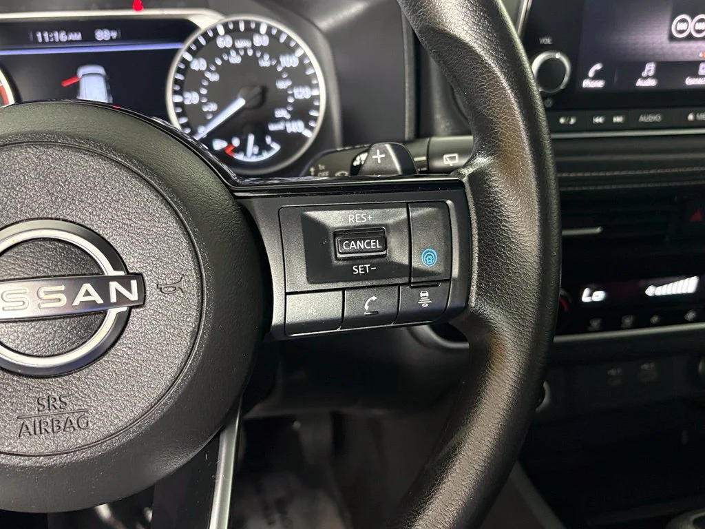 Used 2022 Gray Nissan SV image 22