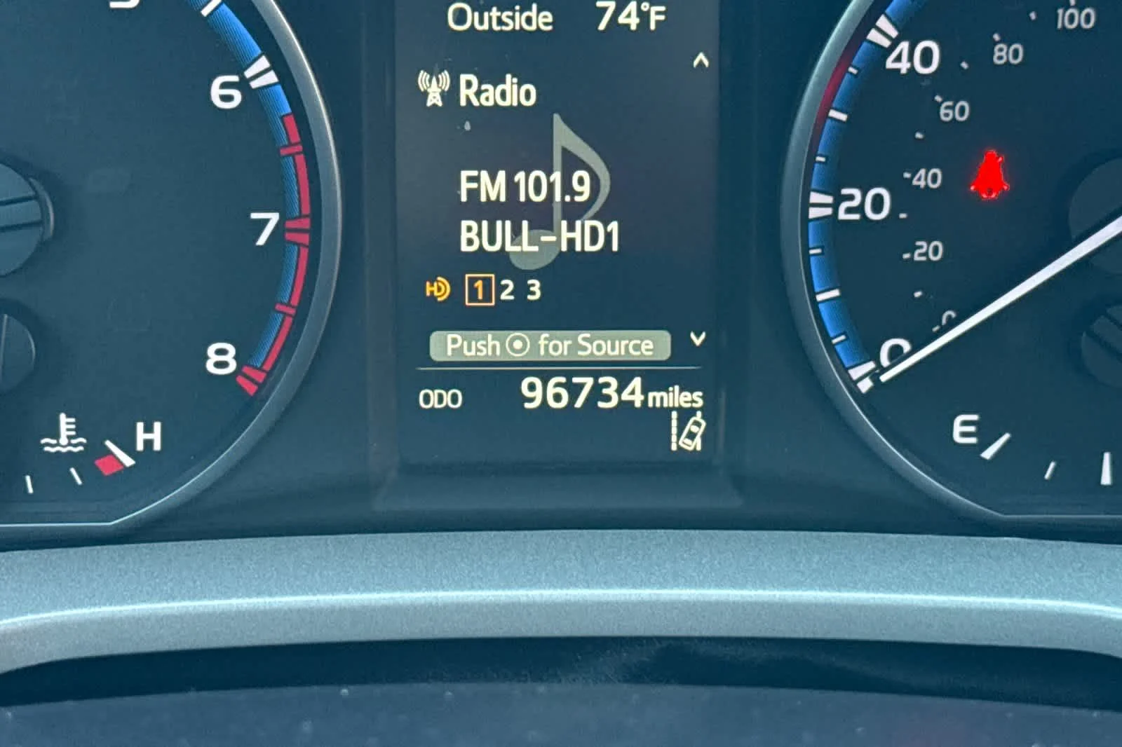 Used 2017 Silver Sky Metallic Toyota XLE image 24