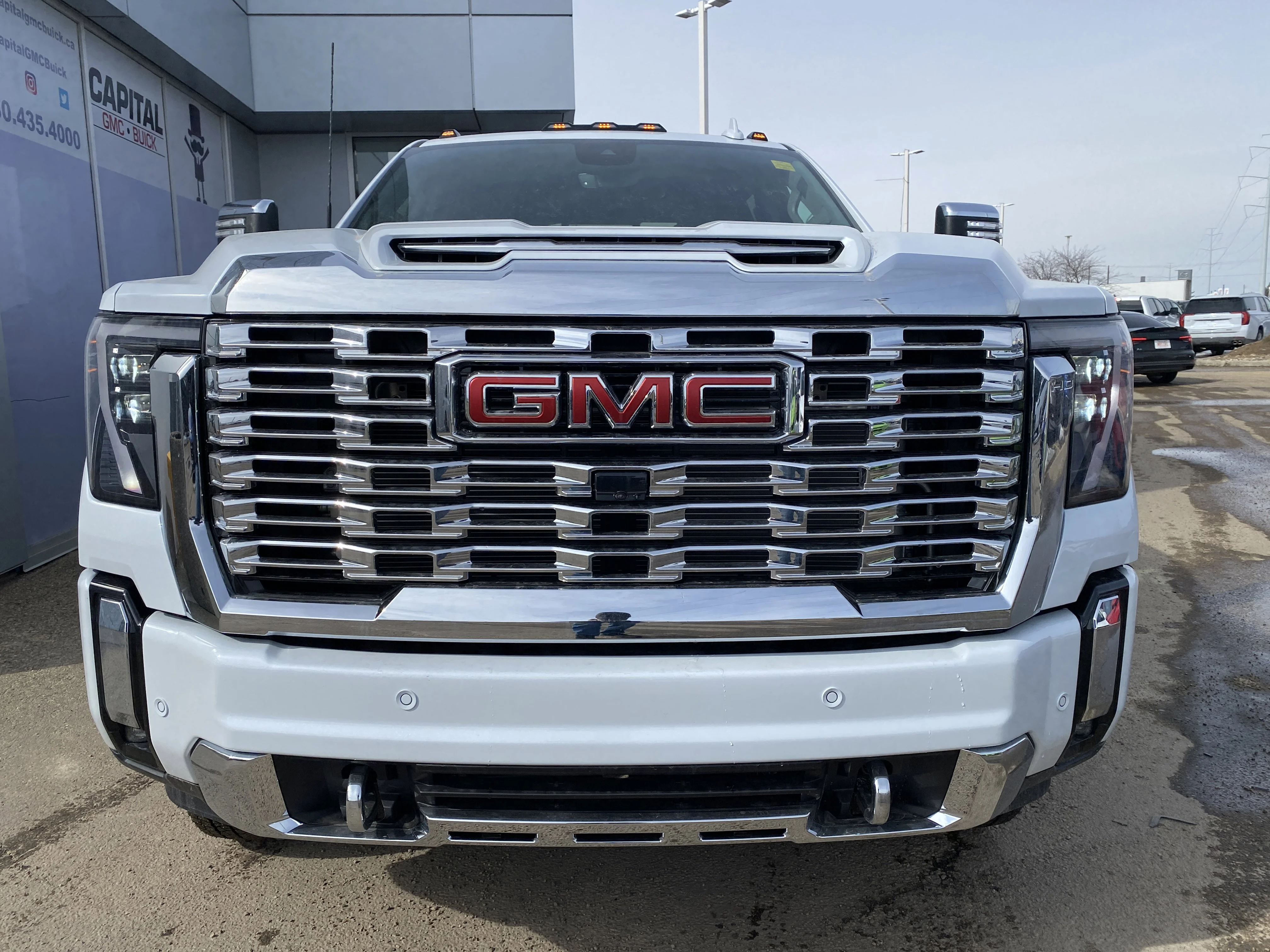 New 2026 GLACIER WHITE TRICOAT GMC Denali image 9