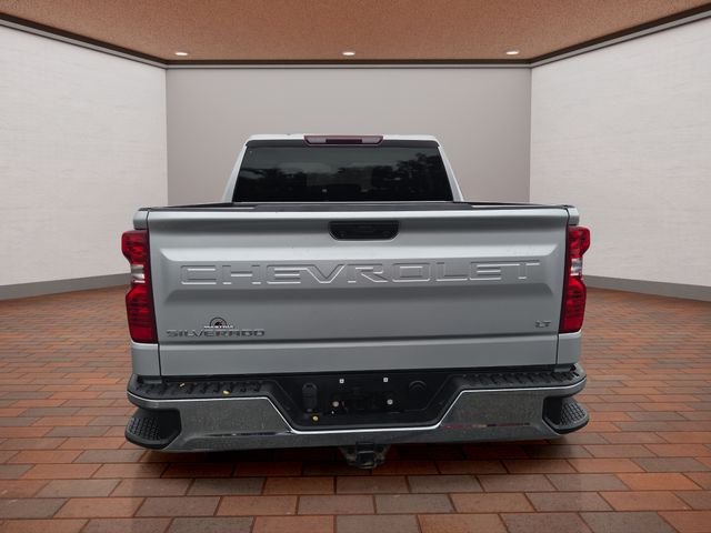 Used 2022 Silver Ice Metallic Chevrolet LT image 30