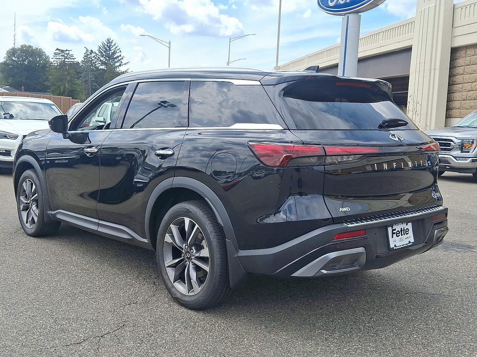 2022 INFINITI QX60 LUXE - Photo 6