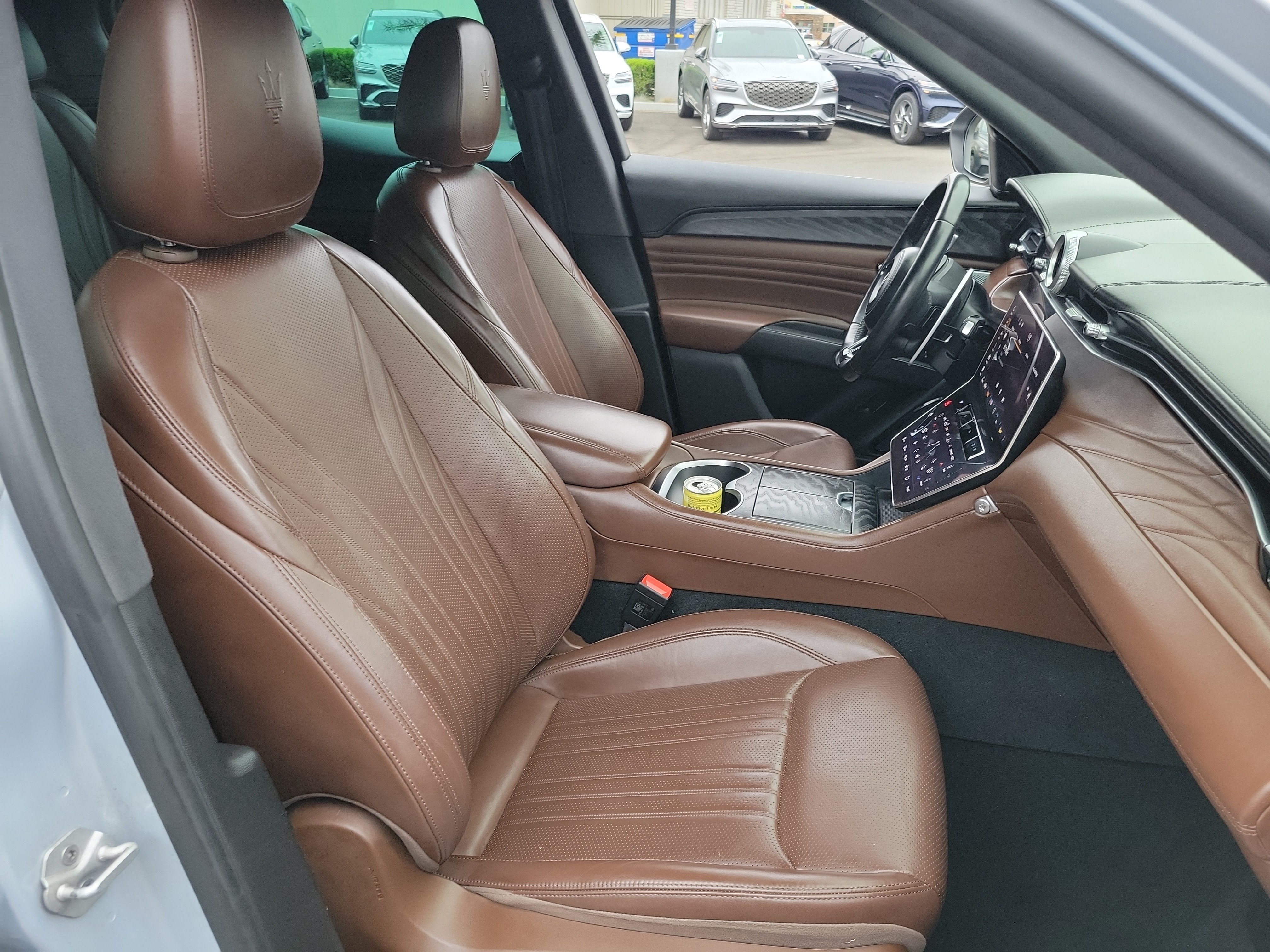 Used 2023 Bianco Astro Metallic Maserati GT image 32