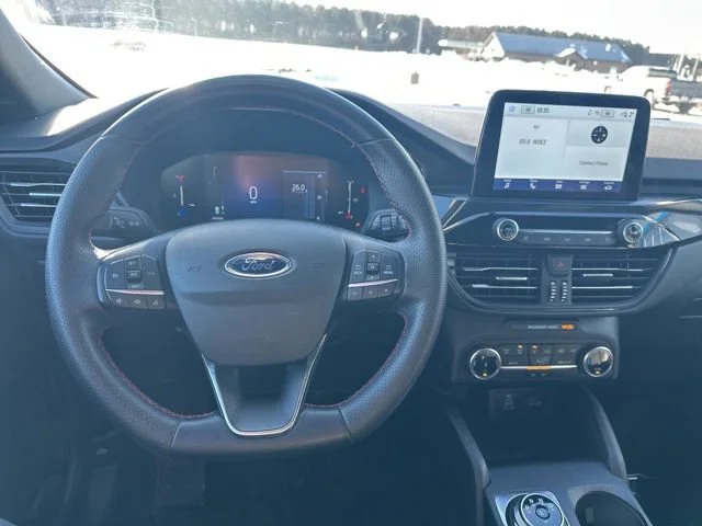 2025 Ford Escape ST-Line - Photo 13