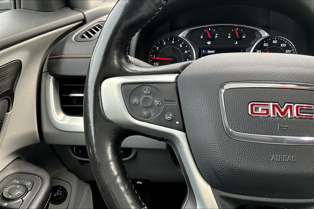 Used 2018 Gray GMC SLT image 11