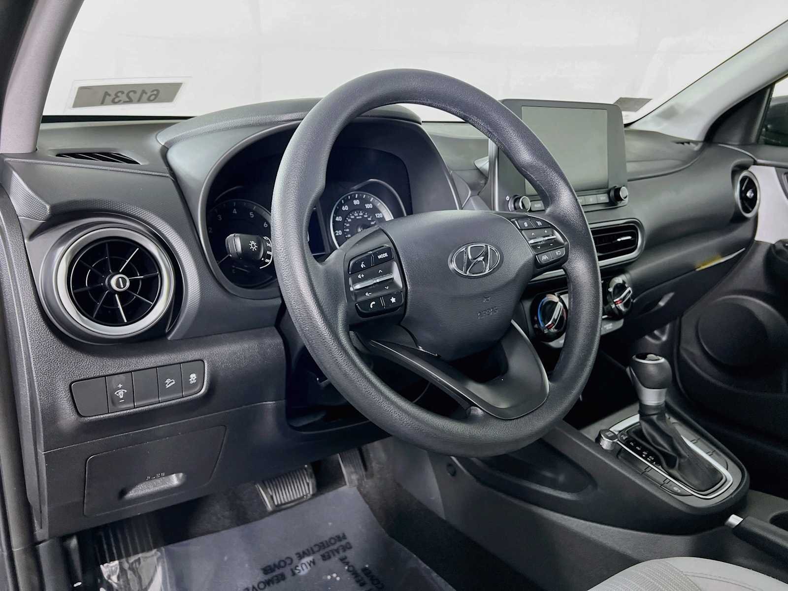 Used 2023 Ecotronic Gray Hyundai SEL image 9