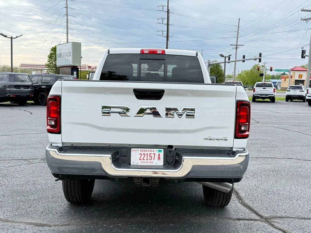 2025 RAM 2500 Tradesman - Photo 7