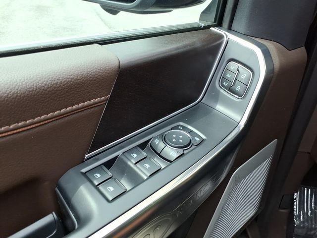 New 2026 Agate Black Metallic Ford King Ranch image 23