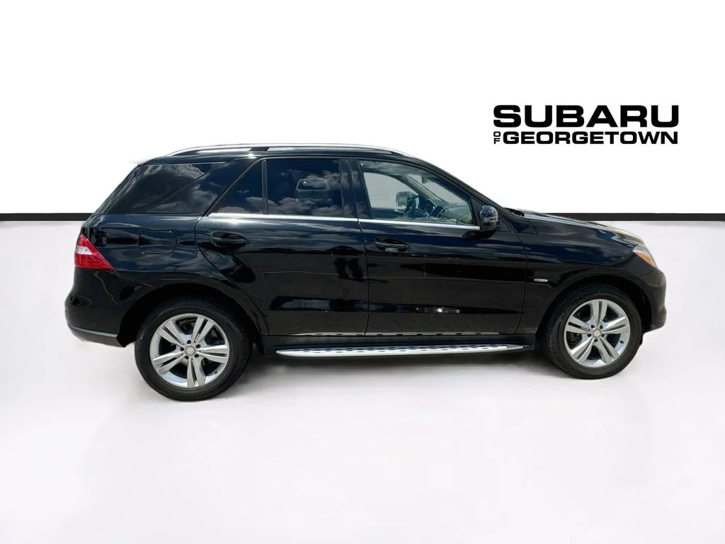 Used 2012 Black Mercedes-Benz ML 350 image 8